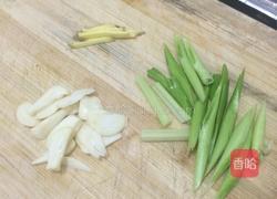 家常红烧鲳鱼的做法图解2