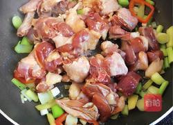 油豆腐焖鸭的做法图解4