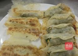 肉三鲜锅贴的做法图解9