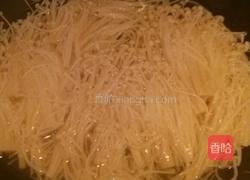 肉末金针菇的做法图解1