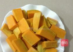 煎南瓜饼的做法图解1
