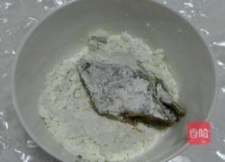 酥炸带鱼的做法图解4