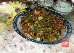 酸豆角炒肉丝的做法图解1