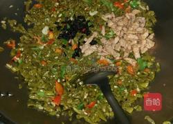 酸豆角炒肉丝的做法图解4