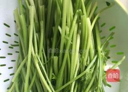 芹菜水饺的做法图解2