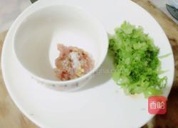 青菜瘦肉粥的做法图解2