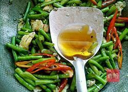 鸡蛋炒豆角的做法图解9