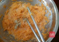 胡萝卜煎饼的做法图解3