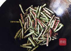 干煸长豆角的做法图解4