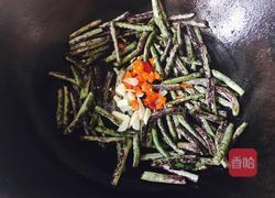 干煸长豆角的做法图解5