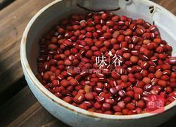 紅豆薏米粥的做法图解1
