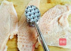 香酥炸鸡排的做法图解2