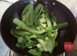 香菇炒青菜的做法图解3