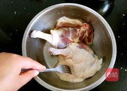蜜汁烤鸭腿的做法图解1