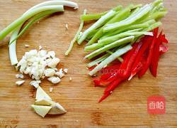 尖椒干豆腐的做法图解3