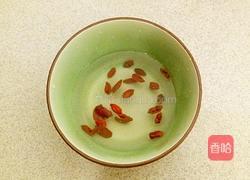 银耳红枣汤的做法图解4