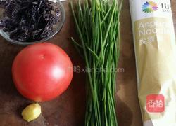 家常汤面的做法图解1