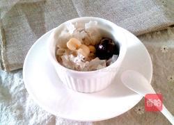 红枣银耳莲子汤的做法图解7