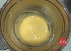 戚风纸杯蛋糕的做法图解5