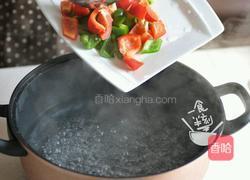 菠萝虾球的做法图解4