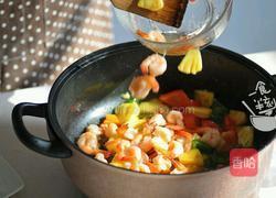 菠蘿蝦球的做法圖解10