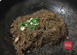 酸辣炒粉丝的做法图解5