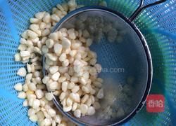 香煎玉米饼的做法图解3