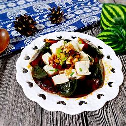 皮蛋拌豆腐的做法[图]