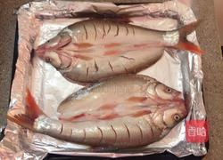 烤箱烤鱼的做法图解1