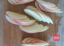 荷花水果拼盘的做法图解3