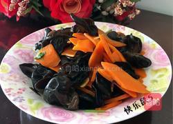 胡萝卜炒木耳的做法图解8