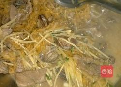 炖酸菜的做法图解5