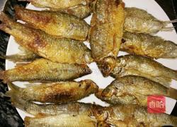 香煎小鱼的做法图解3