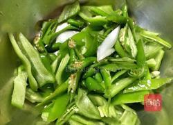 洋葱炒牛肉的做法图解3