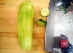 炒西葫芦的做法图解2