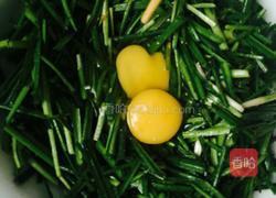 韭菜饼的做法图解3