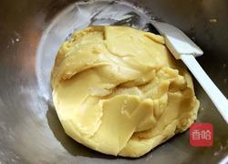 广式豆沙蛋黄月饼的做法图解4