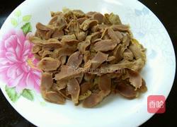 酸豆角炒鸡胗的做法图解6