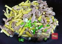 酸豆角炒鸡胗的做法图解12