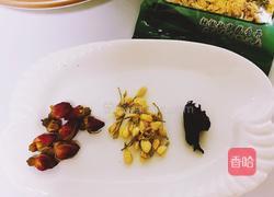 菊花玫瑰茶的做法图解1
