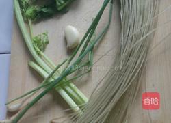 家常酸辣粉的做法图解1