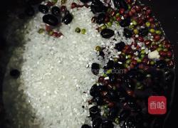 红豆黑豆大米粥的做法图解7