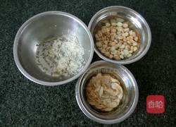 百合莲子粥的做法图解2