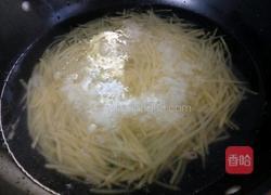 呛拌香菜土豆丝的做法图解3