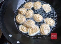 油炸猫耳朵的做法图解10