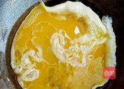 火腿肠炒鸡蛋的做法图解3