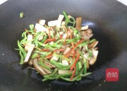 大蒜炒豆干的做法图解10