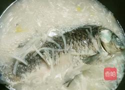 萝卜丝鲫鱼汤的做法图解9