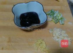 蟹味菇炒小油菜的做法图解6