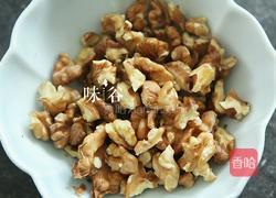 核桃芝麻燕麦粥的做法图解3